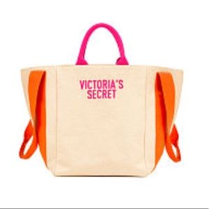 Victoria’s Secret Beach Tote New in plastic